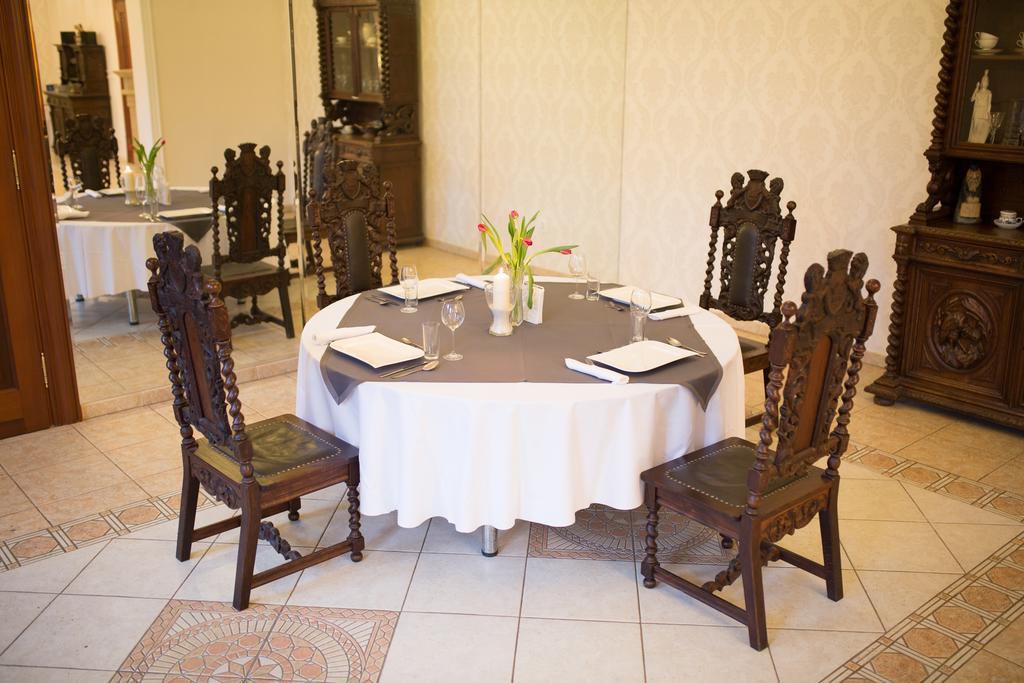 Palac Jablonowo Acomodação com café da manhã Ujście Exterior foto